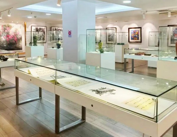 艺术展、音乐会、跨界秀……普陀这个艺术馆以好意思育东说念主